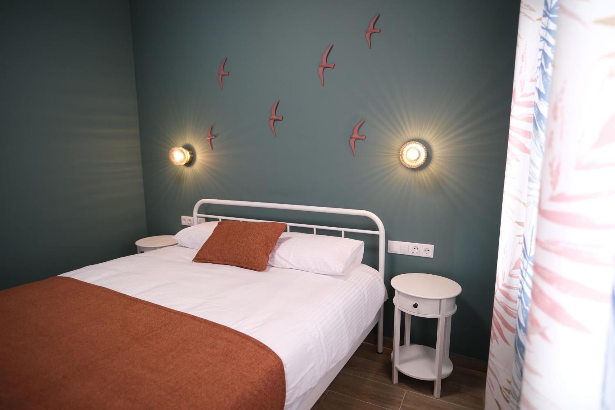 Caravin Wanderhome, 5 Min From Metro Nea Ionia Atena Exterior foto